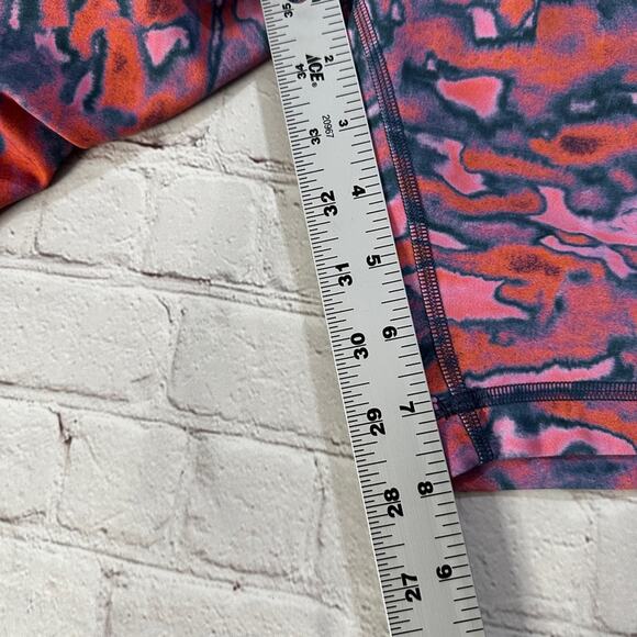 2 Lululemon short bundle - Picture 8 of 10